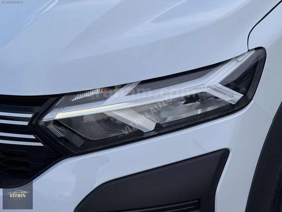 VİTRİN'DEN HATASIZ BOYASIZ 2025 1.0 TCE EXPRESSİON 22.000 KM DE
