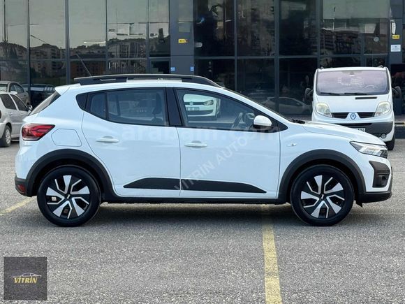 VİTRİN'DEN HATASIZ BOYASIZ 2025 1.0 TCE EXPRESSİON 22.000 KM DE