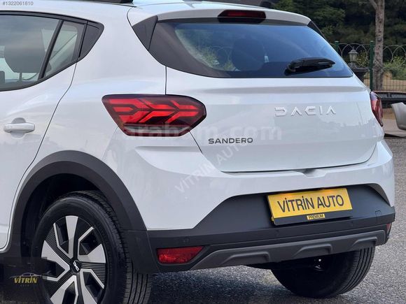 VİTRİN'DEN HATASIZ BOYASIZ 2025 1.0 TCE EXPRESSİON 22.000 KM DE