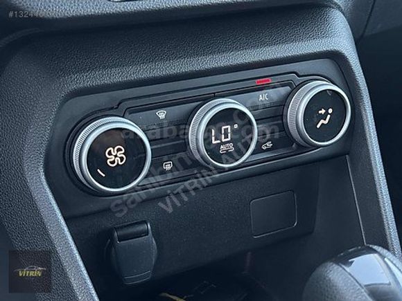 VİTRİN'DEN HATASIZ BOYASIZ 2024 1.0 TCE EXPRESSİON 24.000 KM DE
