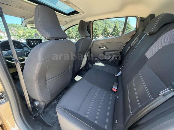 AUTO İFÖ'DEN 2024 SANDERO OTOMATİK SANROFLU HATASIZ