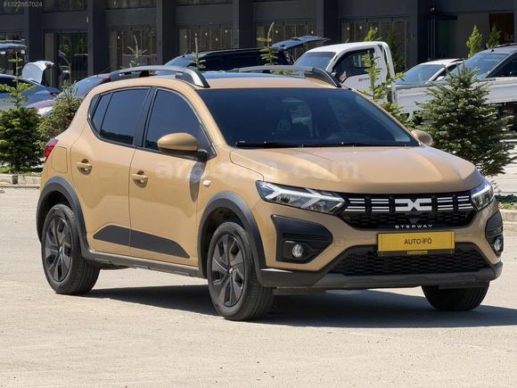 AUTO İFÖ'DEN 2024 SANDERO OTOMATİK SANROFLU HATASIZ