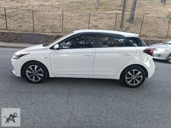 2019 MODEL 97 BİNDE HUNDAİ İ20 1.4 CRDİ STYLE