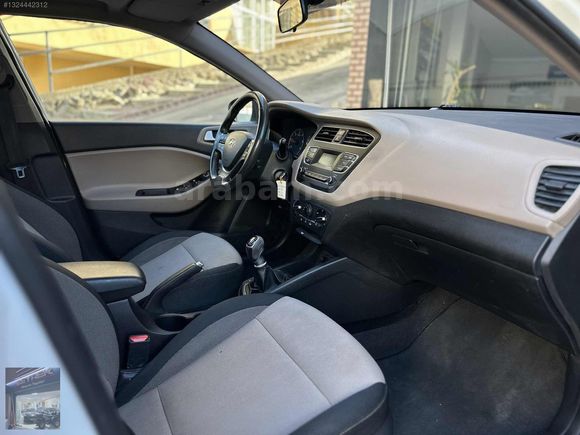 2019 MODEL OLUP 105 BİN KM DE TEMİZLİK BAKIMLI CAM TAVAN