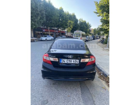 Sahibinden Honda Civic 1.6i VTEC Eco Elegance 2013 Model 
