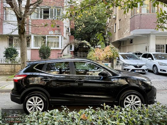 2015 QASHQAİ 85 BİN KM EMSALSİZ TEMİZLİK