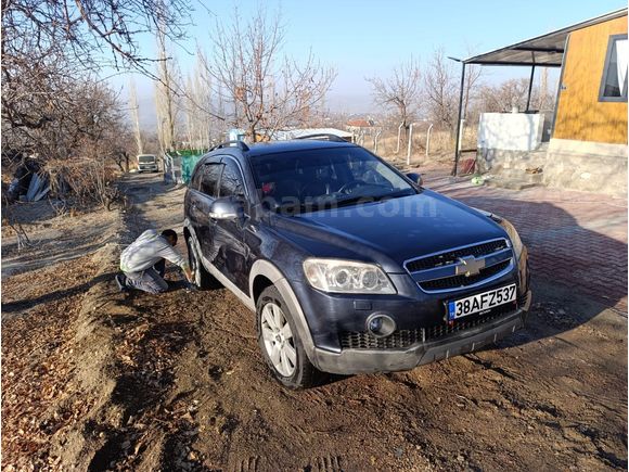 Sahibinden Chevrolet Captiva 2.0 D LT High 2007 Model  175.000 km Gri  (koyu denim)