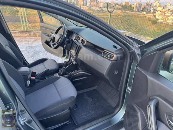2024 DUSTER HATASIZ BOYASIZ OTOMATİK EXTREME