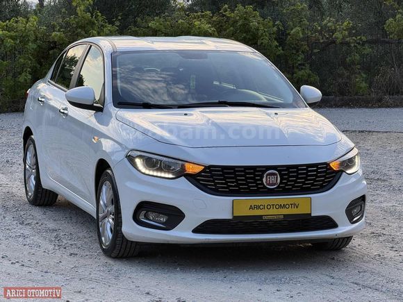 TEK PARÇA BOYALI URBAN PLUS 202 BİN KM DE EGEA