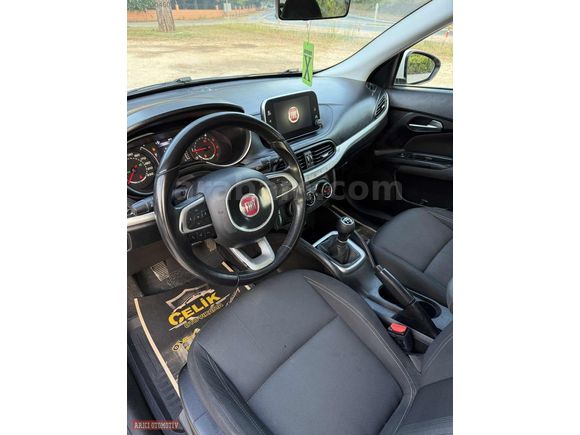 TEK PARÇA BOYALI URBAN PLUS 202 BİN KM DE EGEA