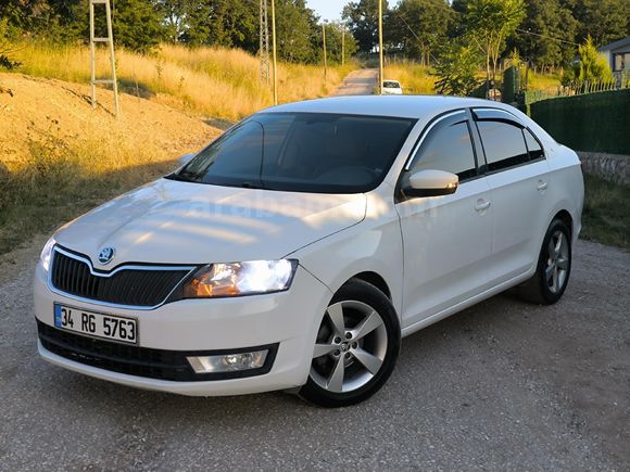 ^^2016 RAPİD-1.4 TDI STYLE-OTOMATİK VİTES-180.ooo KM - İÇİ BEJ -