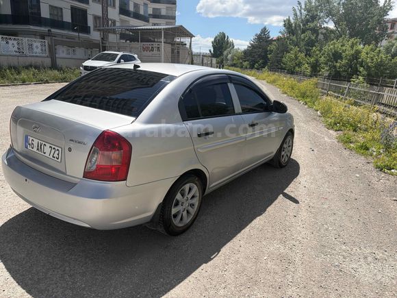 Sahibinden Hyundai Accent Era 1.4 Team 2008 Model 