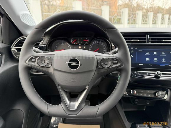 AKD SILA'DAN OPEL*CORSA*2025*MODEL*1.2T*EDİTİON*EAT8*PAKET