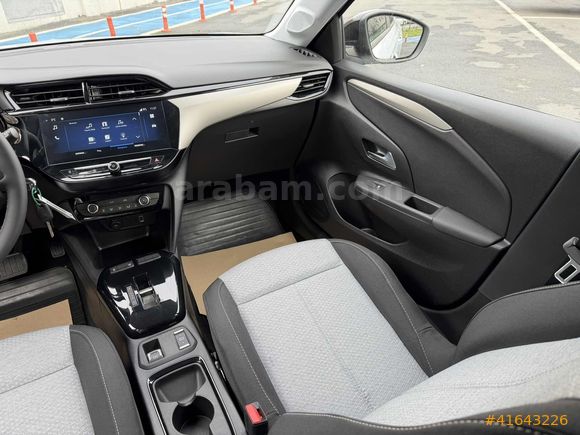 AKD SILA'DAN OPEL*CORSA*2025*MODEL*1.2T*EDİTİON*EAT8*PAKET
