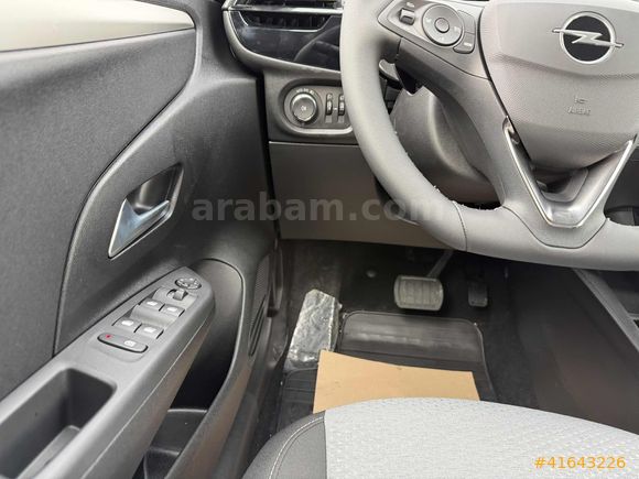 AKD SILA'DAN OPEL*CORSA*2025*MODEL*1.2T*EDİTİON*EAT8*PAKET