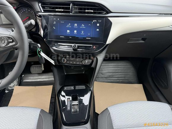 AKD SILA'DAN OPEL*CORSA*2025*MODEL*1.2T*EDİTİON*EAT8*PAKET