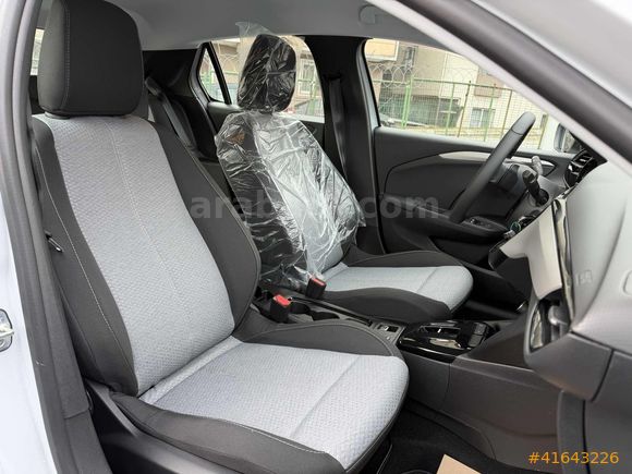 AKD SILA'DAN OPEL*CORSA*2025*MODEL*1.2T*EDİTİON*EAT8*PAKET