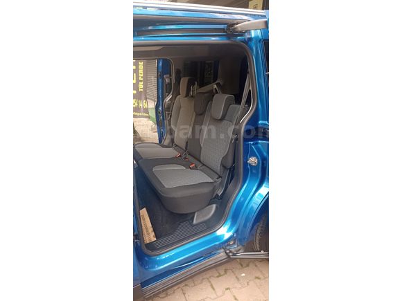Sahibinden Ford Tourneo Courier 1.5 EcoBlue Titanium 2024 Model
