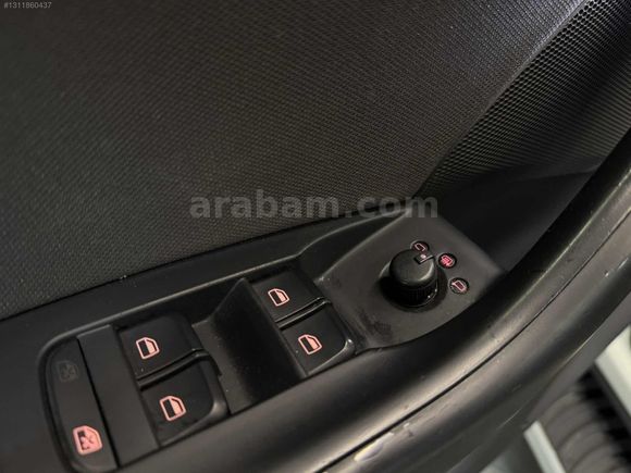 KISIKLI'dan AUDI Q3 1.4TFSI S-TRONIC CAM TAVAN