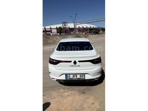 Sahibinden Renault Megane 1.3 TCe Touch 2025 Model 