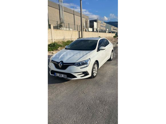 Sahibinden Renault Megane 1.3 TCe Touch 2025 Model 