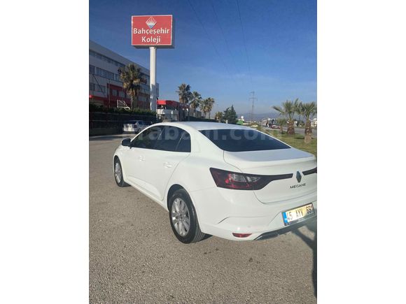 Sahibinden Renault Megane 1.3 TCe Touch 2025 Model 