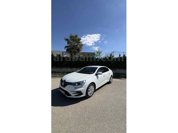Sahibinden Renault Megane 1.3 TCe Touch 2025 Model 