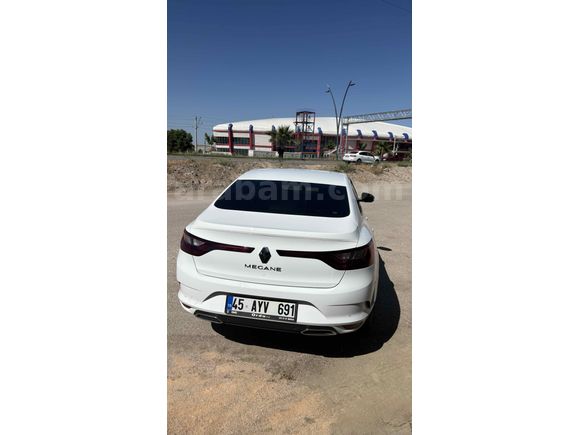 Sahibinden Renault Megane 1.3 TCe Touch 2025 Model 