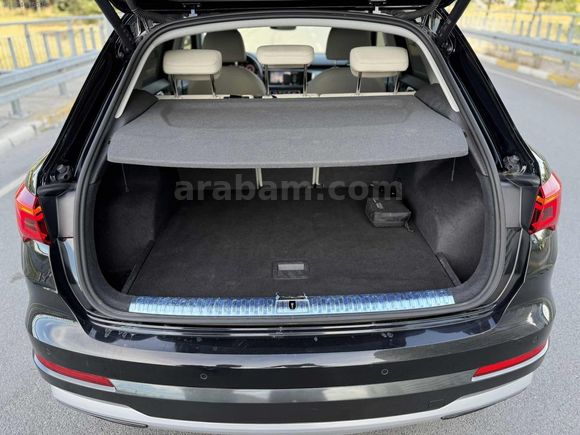 2023 Audi Q3 Advance Bej Elektirkli E.Kltuk Cam Tavan Boyasiz