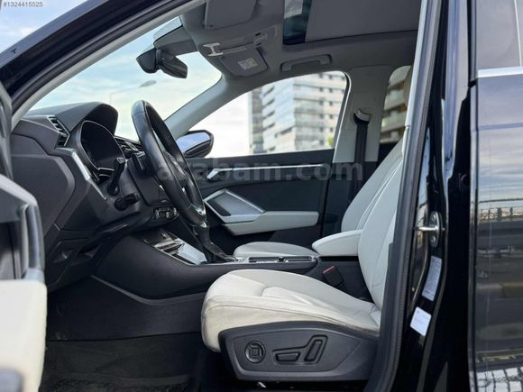 2023 Audi Q3 Advance Bej Elektirkli E.Kltuk Cam Tavan Boyasiz