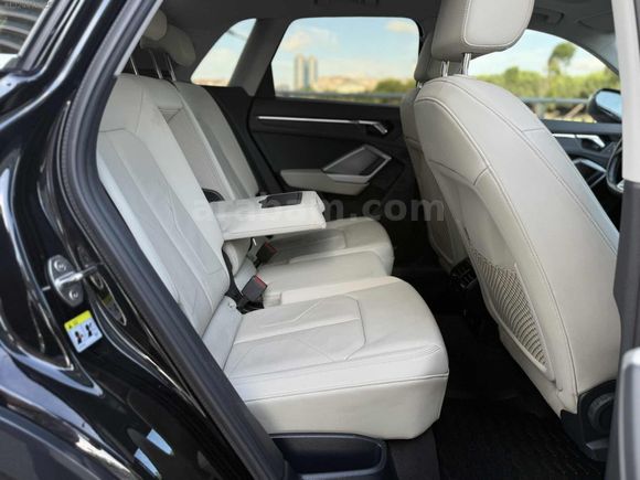 2023 Audi Q3 Advance Bej Elektirkli E.Kltuk Cam Tavan Boyasiz