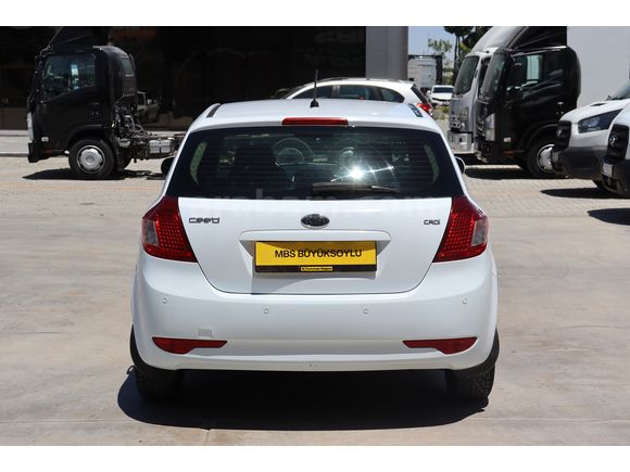 MBS BÜYÜKSOYLUDAN 2011 MODEL KIA CEED 1.6 CRDI CONCEPT