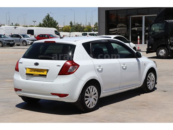 MBS BÜYÜKSOYLUDAN 2011 MODEL KIA CEED 1.6 CRDI CONCEPT