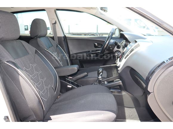 MBS BÜYÜKSOYLUDAN 2011 MODEL KIA CEED 1.6 CRDI CONCEPT