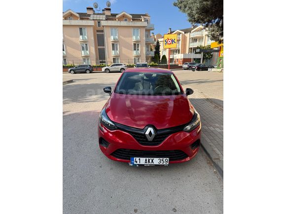 Sahibinden Renault Clio 1.0 TCe Joy 2022 Model 