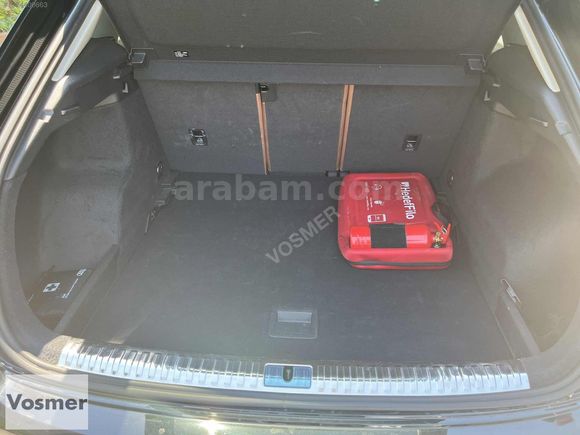 VOSMER 2023 AUDİ Q3 35 TFSI 150 HP ADVANCED STR