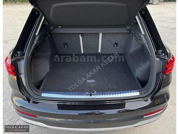 AUDİ Q3 2023 MODEL 35TFSI 150HP 30KM ADVANCED HATASIZ