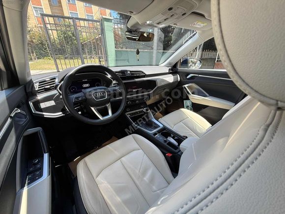 HATASIZ 2025 AUDİ Q3 35 TFSI ADVANCED (E.BAGAJ-CAM TAVAN)