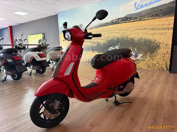 'DRC MOTO'DAN 2024 VESPA SPRİNT S 125 2024