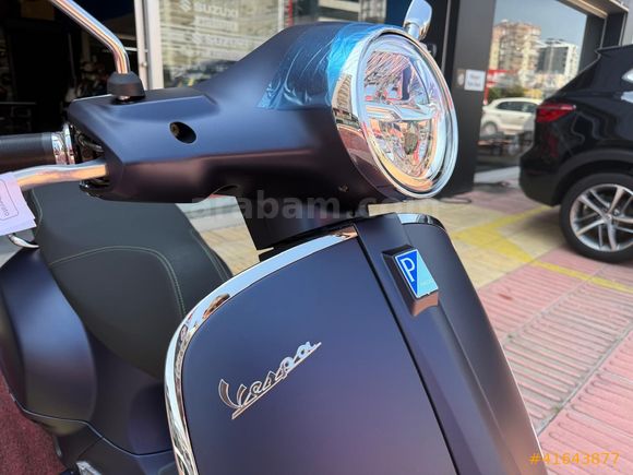 'DRC MOTO'DAN 2025 VESPA GTS SUPERTECH 125 NAKİTE ÖZEL