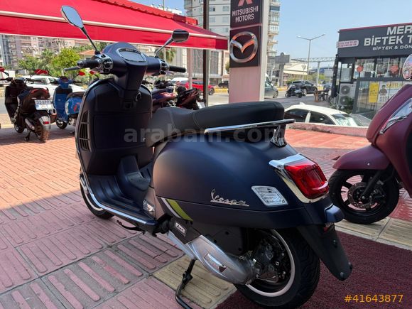 'DRC MOTO'DAN 2025 VESPA GTS SUPERTECH 125 NAKİTE ÖZEL