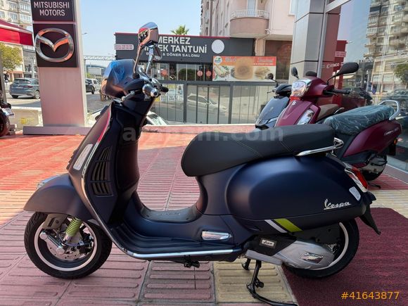 'DRC MOTO'DAN 2025 VESPA GTS SUPERTECH 125 NAKİTE ÖZEL