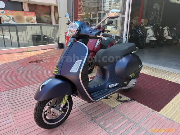 'DRC MOTO'DAN 2025 VESPA GTS SUPERTECH 125 NAKİTE ÖZEL