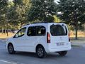 ALANBAY DAN 2017 MODEL 1.6 DİZEL İLK SAHİBİNDEN 105 BİNDE