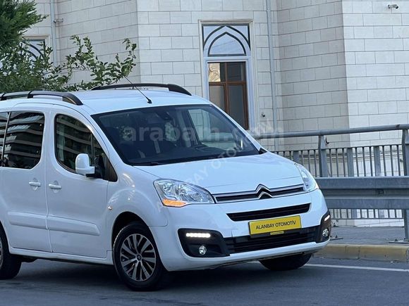 ALANBAY DAN 2017 MODEL 1.6 DİZEL İLK SAHİBİNDEN 105 BİNDE