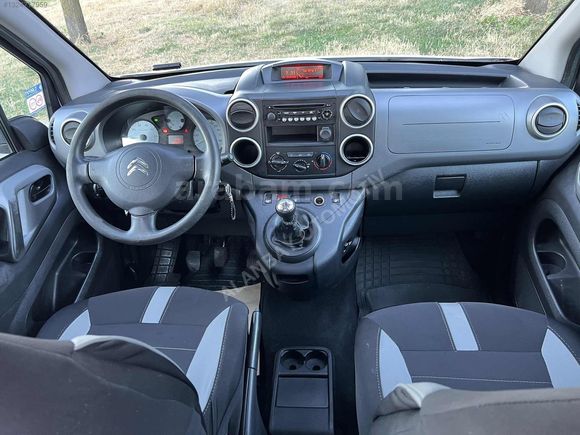 ALANBAY DAN 2017 MODEL 1.6 DİZEL İLK SAHİBİNDEN 105 BİNDE