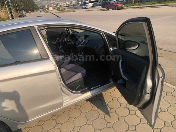 2012 MODEL FORD FİESTA