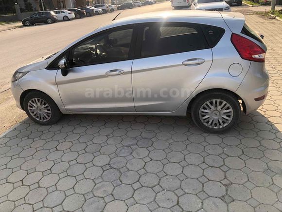 2012 MODEL FORD FİESTA