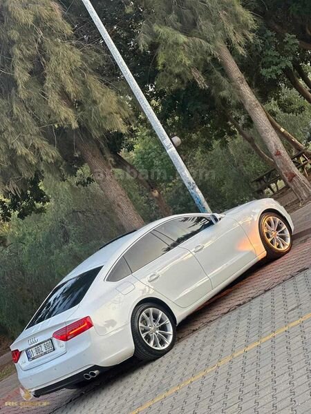 Galeriden Audi A5 Sportback 2.0 TDI 2014 Model Adana 303.000 km Beyaz
