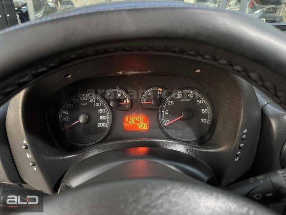 ALD MOTORS DOBLO 1.3 MULTİJET ACTİVE ORJİNAL CAM KOLTUK